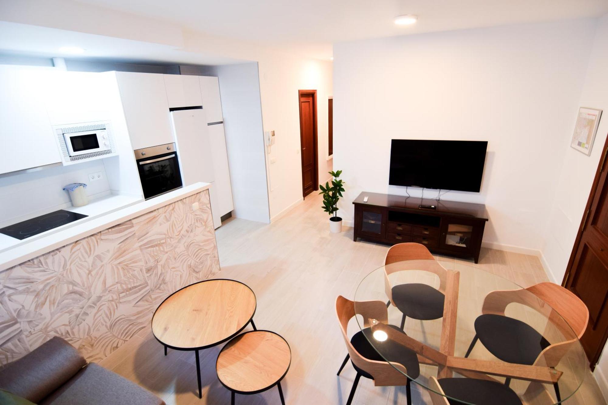 Letmalaga Cobblestone St. Apartment ภายนอก รูปภาพ
