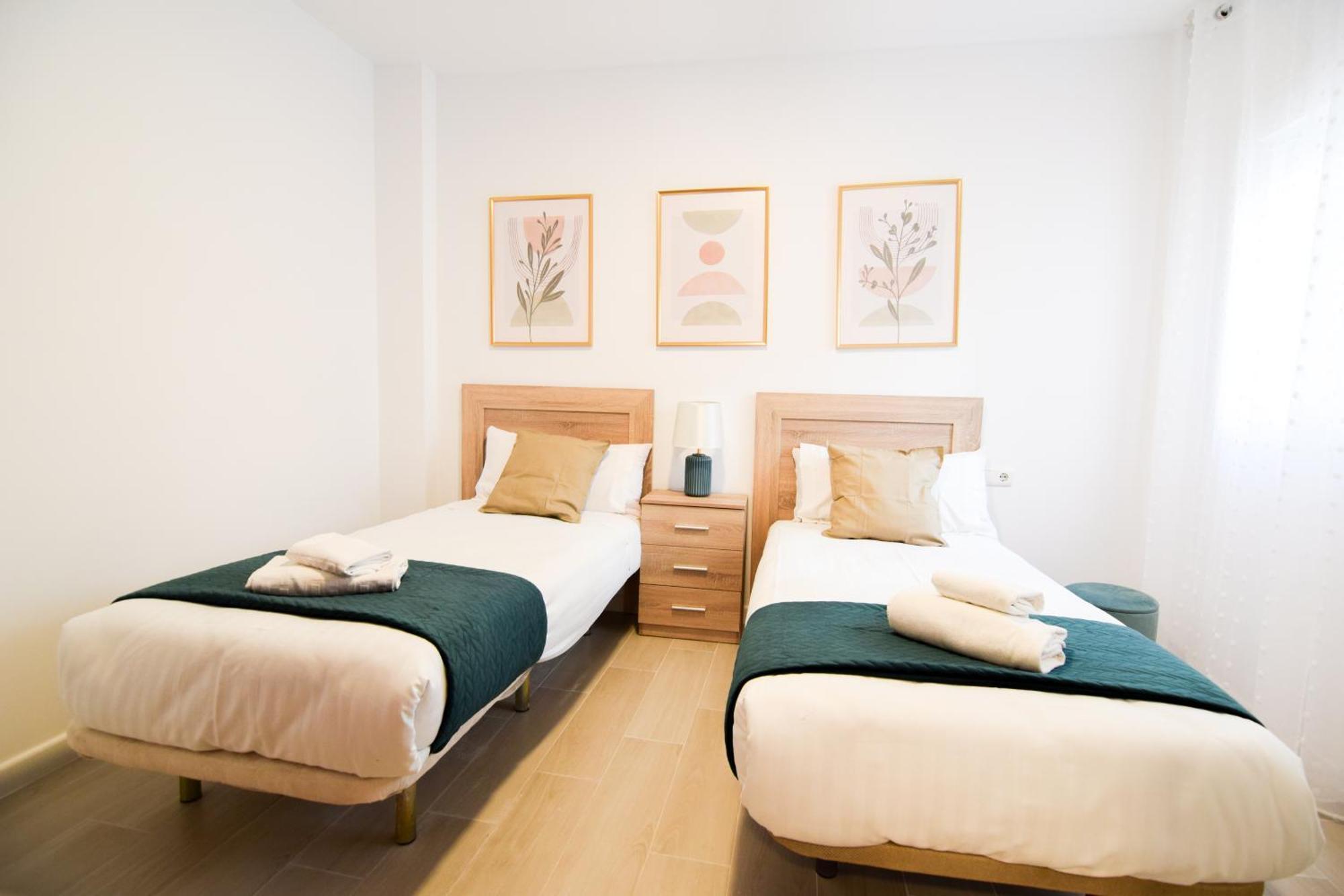 Letmalaga Cobblestone St. Apartment ภายนอก รูปภาพ
